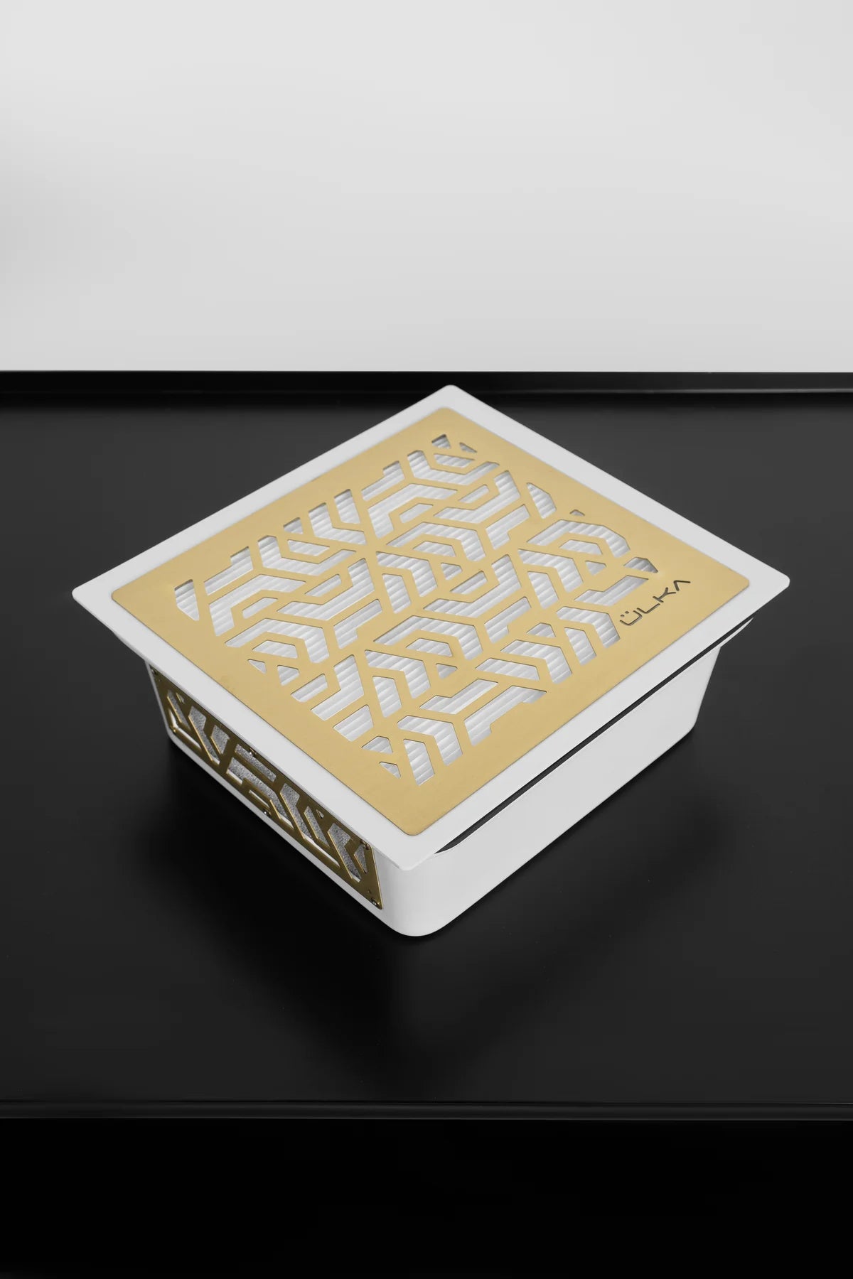 ULKA - Built-in Gold Premium Nail Dust Collector