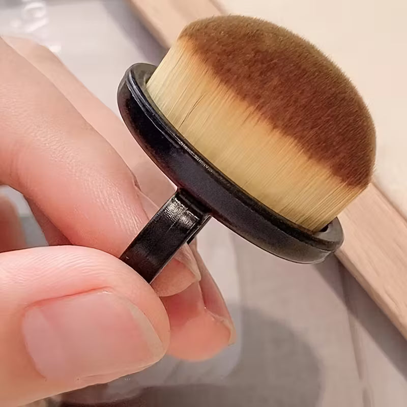 Dust Remover Brushes Ring-Shaped Manicure & Pedicure Tool with Soft Bristles
