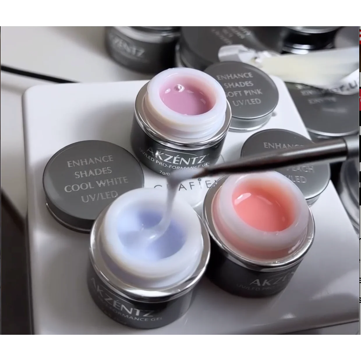 Akzentz - Enhance Shades - Cool White