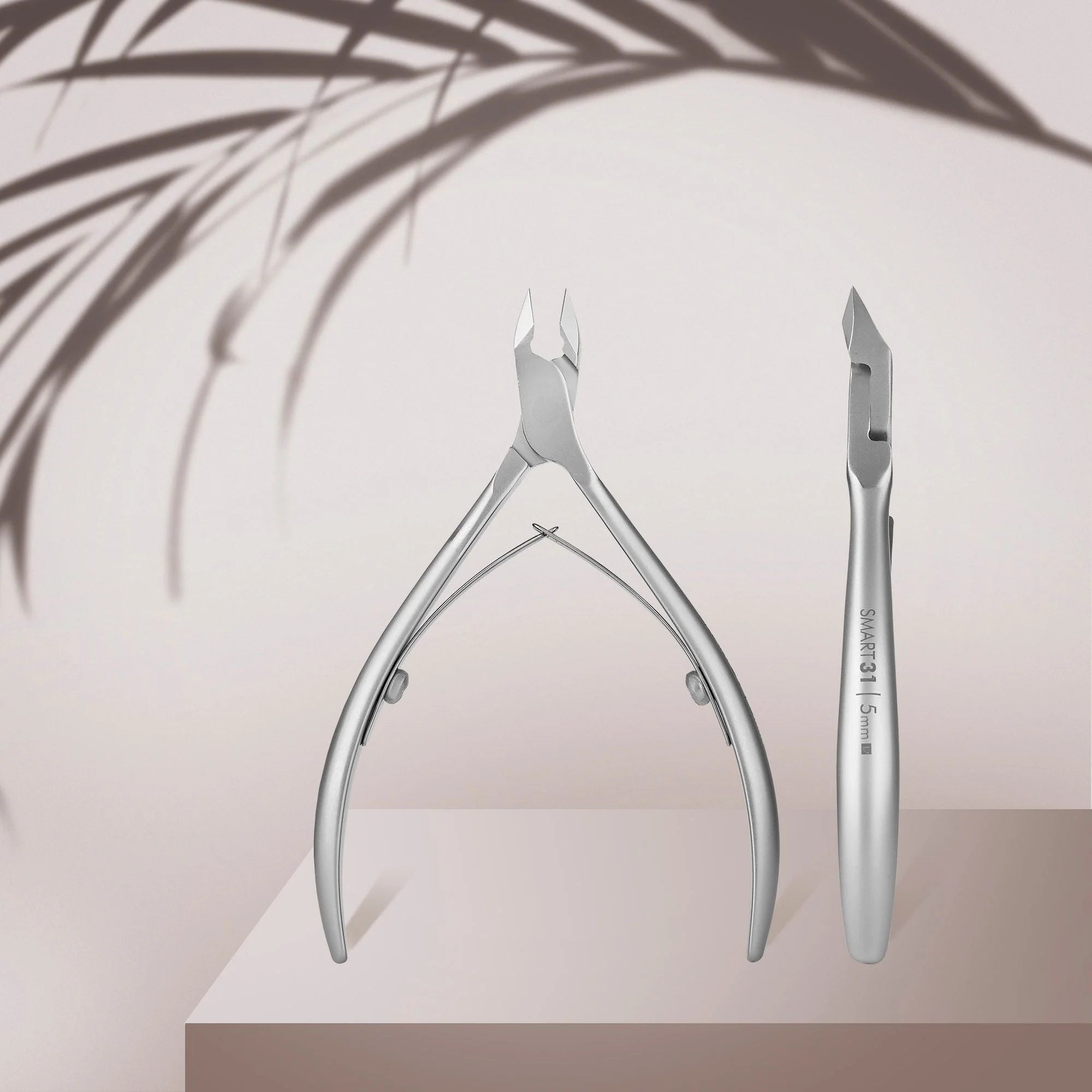 STALEKS Pro Smart 31 Professional Cuticle Nippers 5 mm Ns-31-5