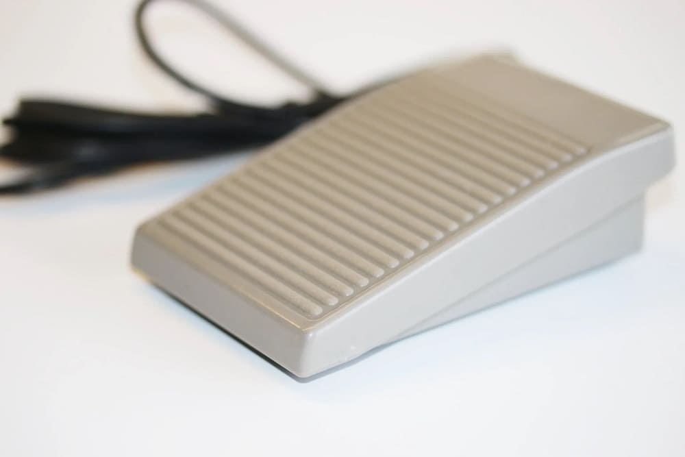 SAEYANG Marathon Champion 3 White + H37L1 35k RPM + Pedal