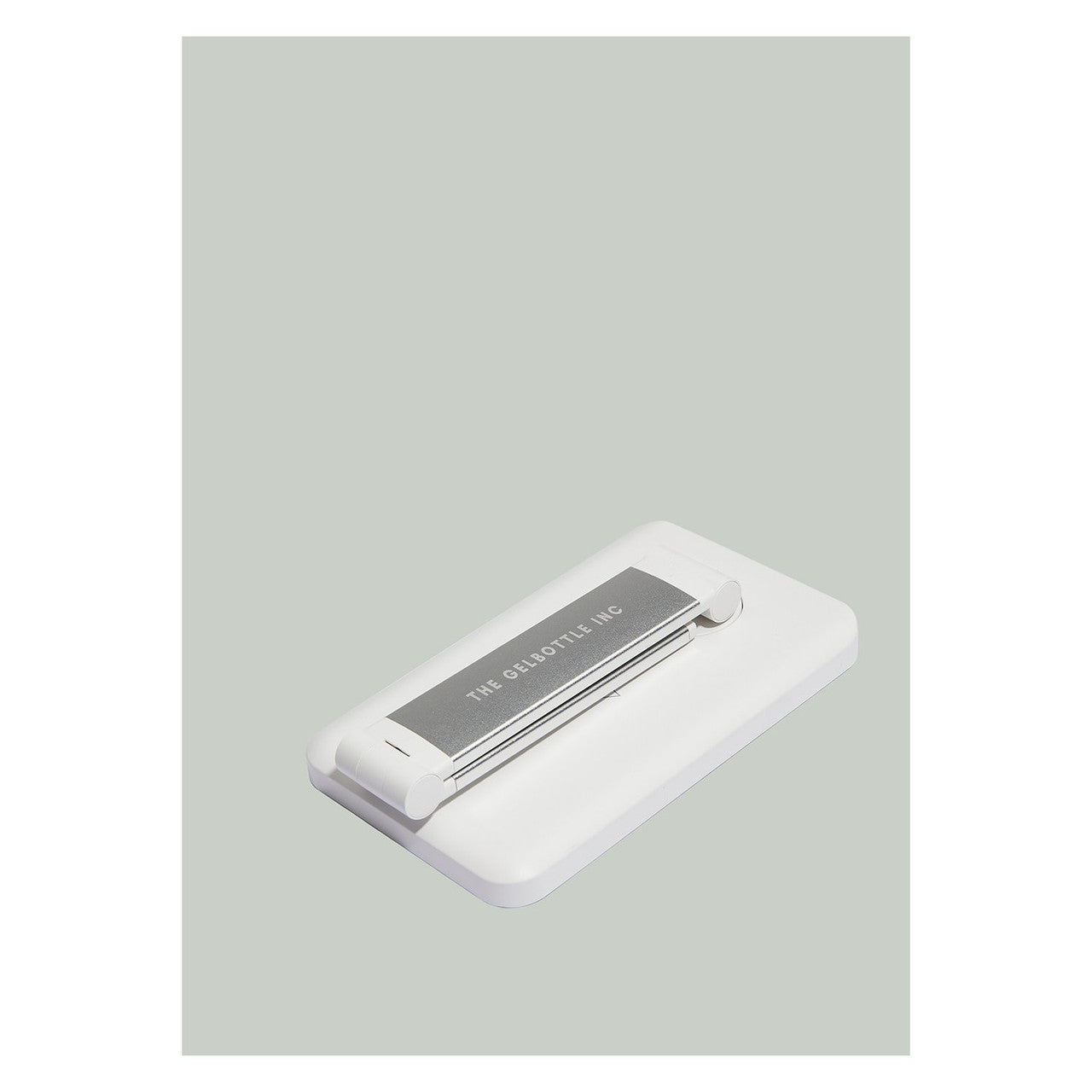 Compact power for perfect nail sets – USB Flash Lamp by TGB.