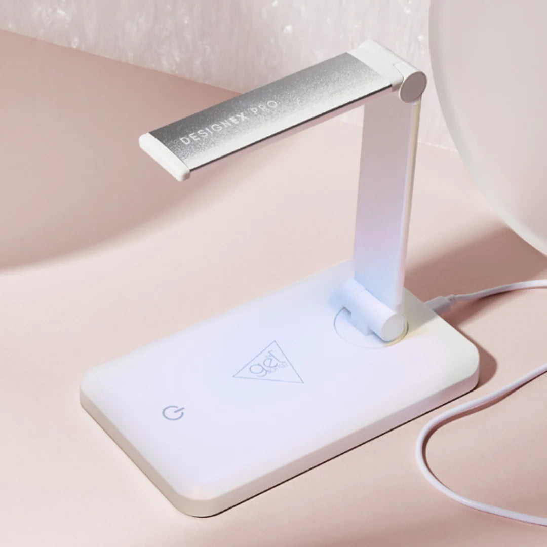 Compact Flash Curing Light for Fast