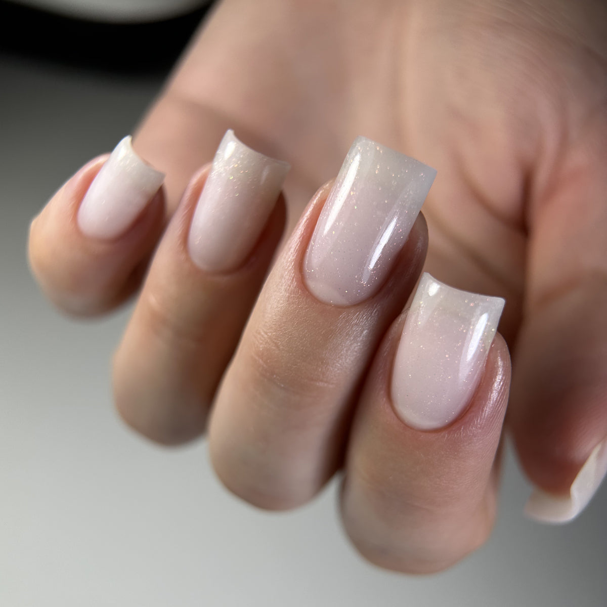 DARK Builder Shine Gel #01