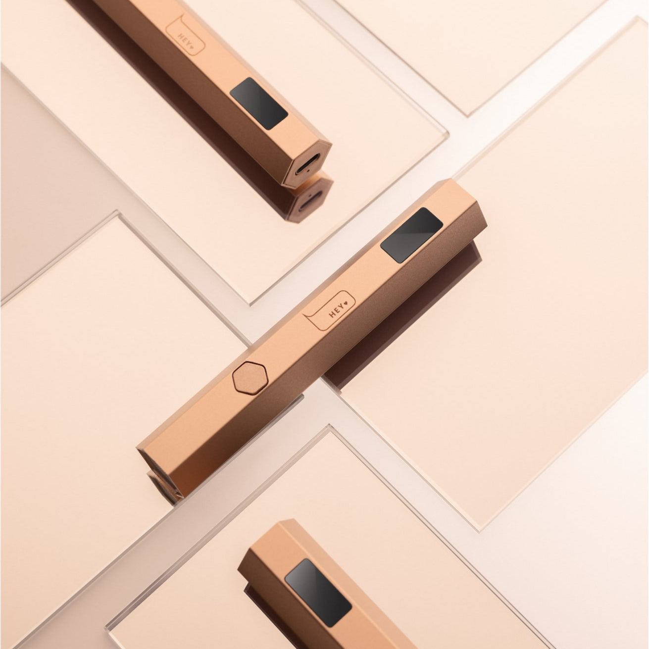HEYLOVE - Hand Light Rose Gold